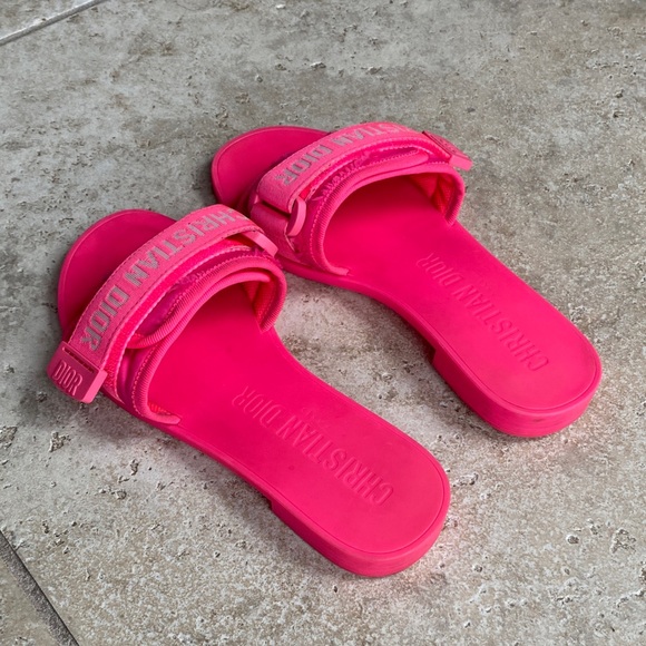 Dior Bright Pink Slide Sandals - Picture 4 of 16